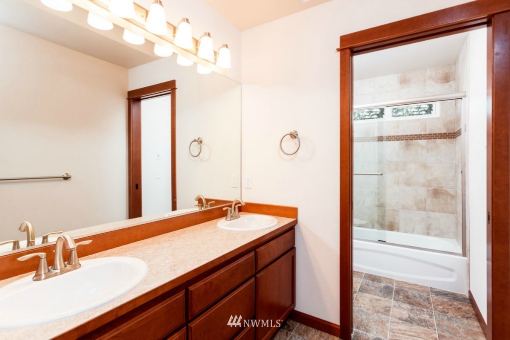 22730 16th Avenue West, Unit LOT2 Bothell, WA 98021 - Photo 14 of 17
