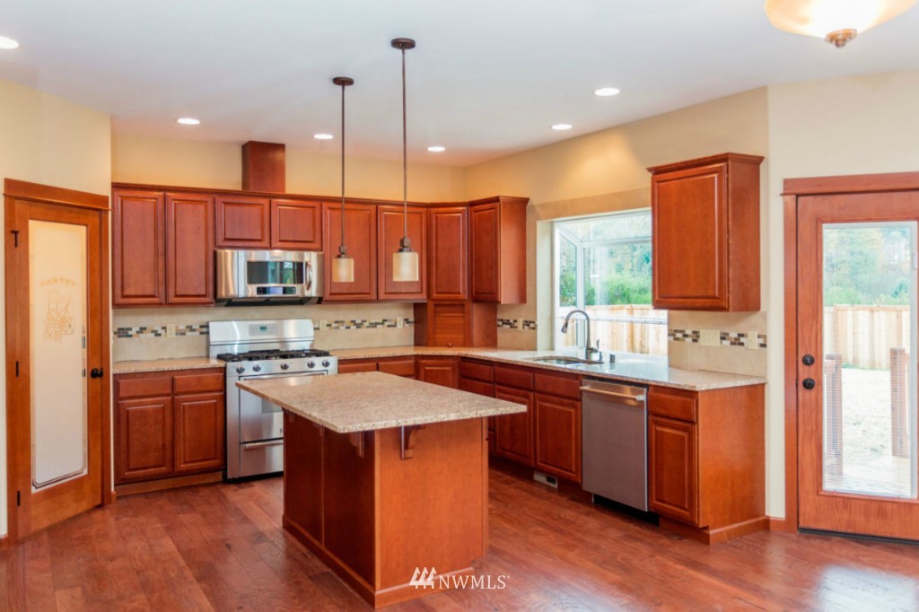22730 16th Avenue West, Unit LOT2 Bothell, WA 98021 - Photo 4 of 17