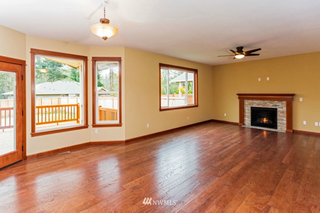 22730 16th Avenue West, Unit LOT2 Bothell, WA 98021 - Photo 7 of 17
