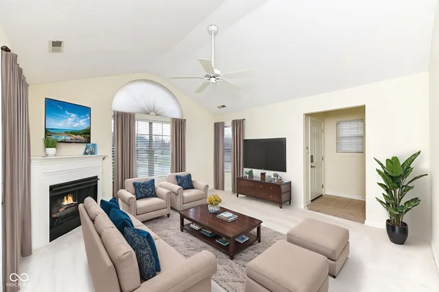 $275,000 | 11139 Tisbury Court, Fishers, IN 46038