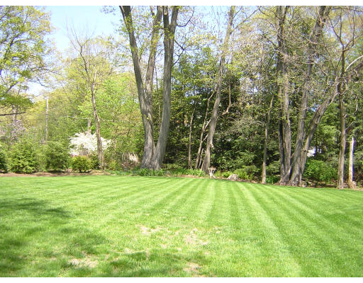 130 Park Road Chelmsford, MA 01824 - Photo 10 of 13 Gallery Image 10