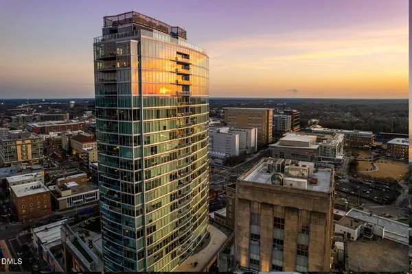 $989,000 | 110 Corcoran Street, Unit 2603, Durham, NC 27701
