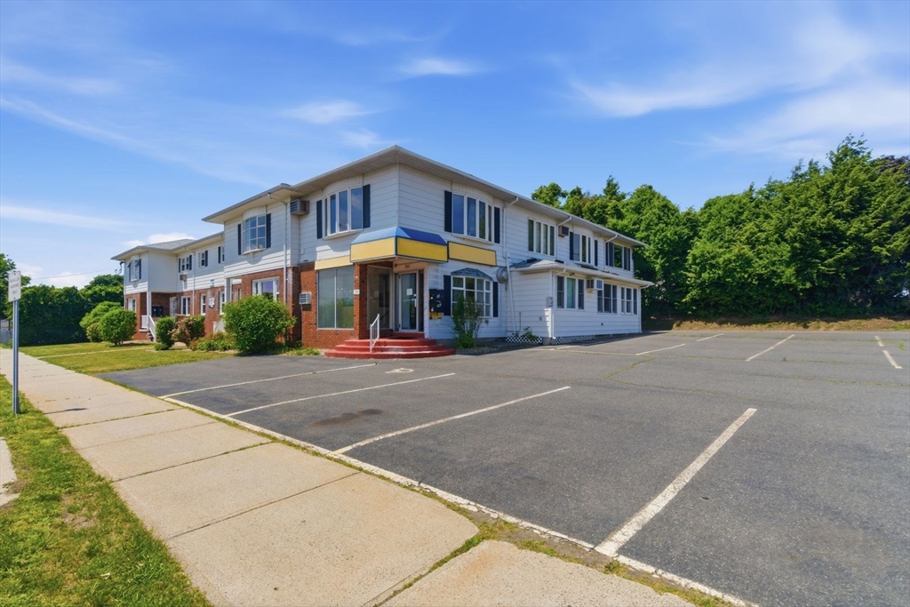 285 State Street, Unit 1 Ludlow, MA 01056 - Photo 10 of 10