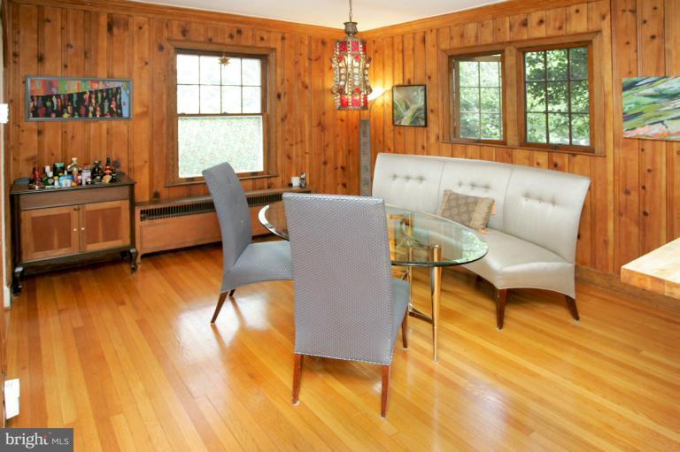6920 Piney Branch Road Northwest Washington, DC 20012 - Photo 25 of 29 Dining Room