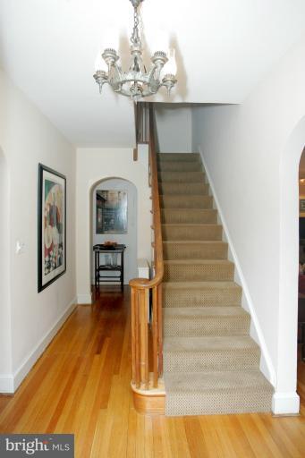 6920 Piney Branch Road Northwest Washington, DC 20012 - Photo 7 of 29 Gracious foyer with 3 arches