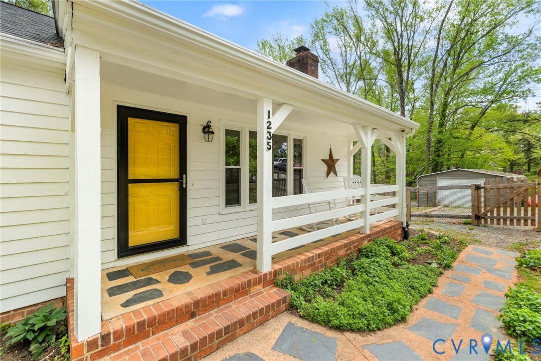 1235 Cardwell Road Crozier, VA 23039 - Photo 2 of 24 Gallery Image 2