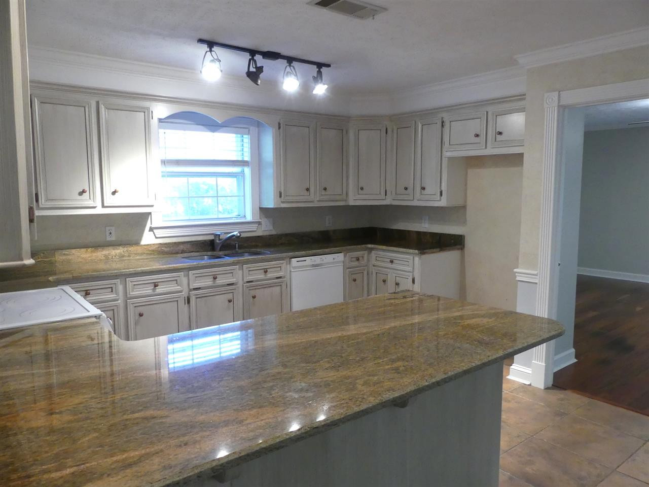 426 Violet Drive Madison, MS 39110 - Photo 12 of 46 Photo 12