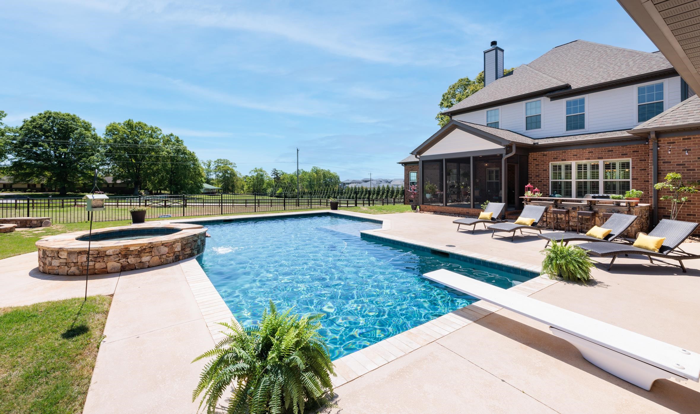 865 Westmoreland Road Greer, SC 29651 - Photo 8 of 50 Gallery Image 8
