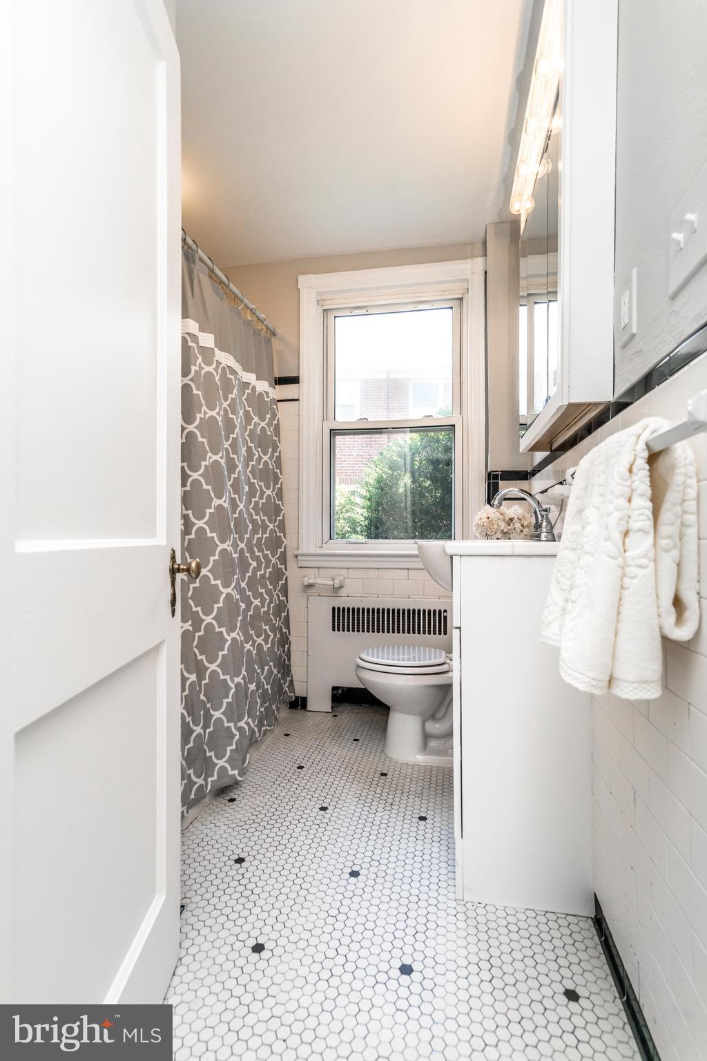 59 Murdock Road Baltimore, MD 21212 - Photo 13 of 35 Bathroom- Unit A