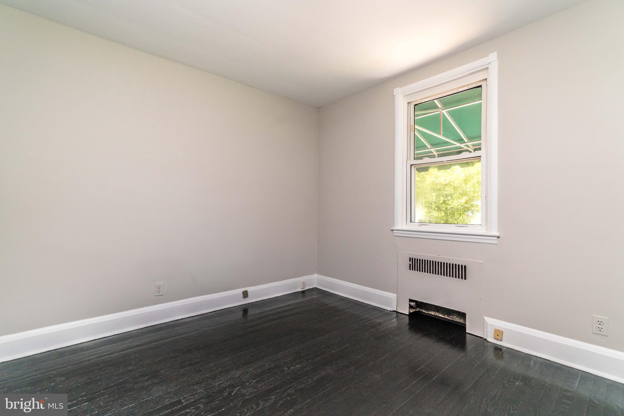 59 Murdock Road Baltimore, MD 21212 - Photo 27 of 35 Bedroom - Unit B