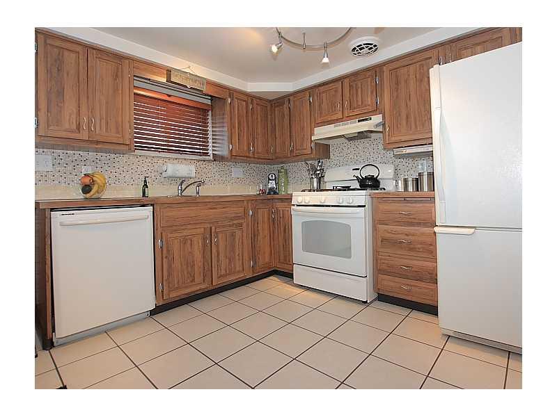 4836 Doyle Road Whitehall, PA 15227 - Photo 5 of 14 Kitchen.