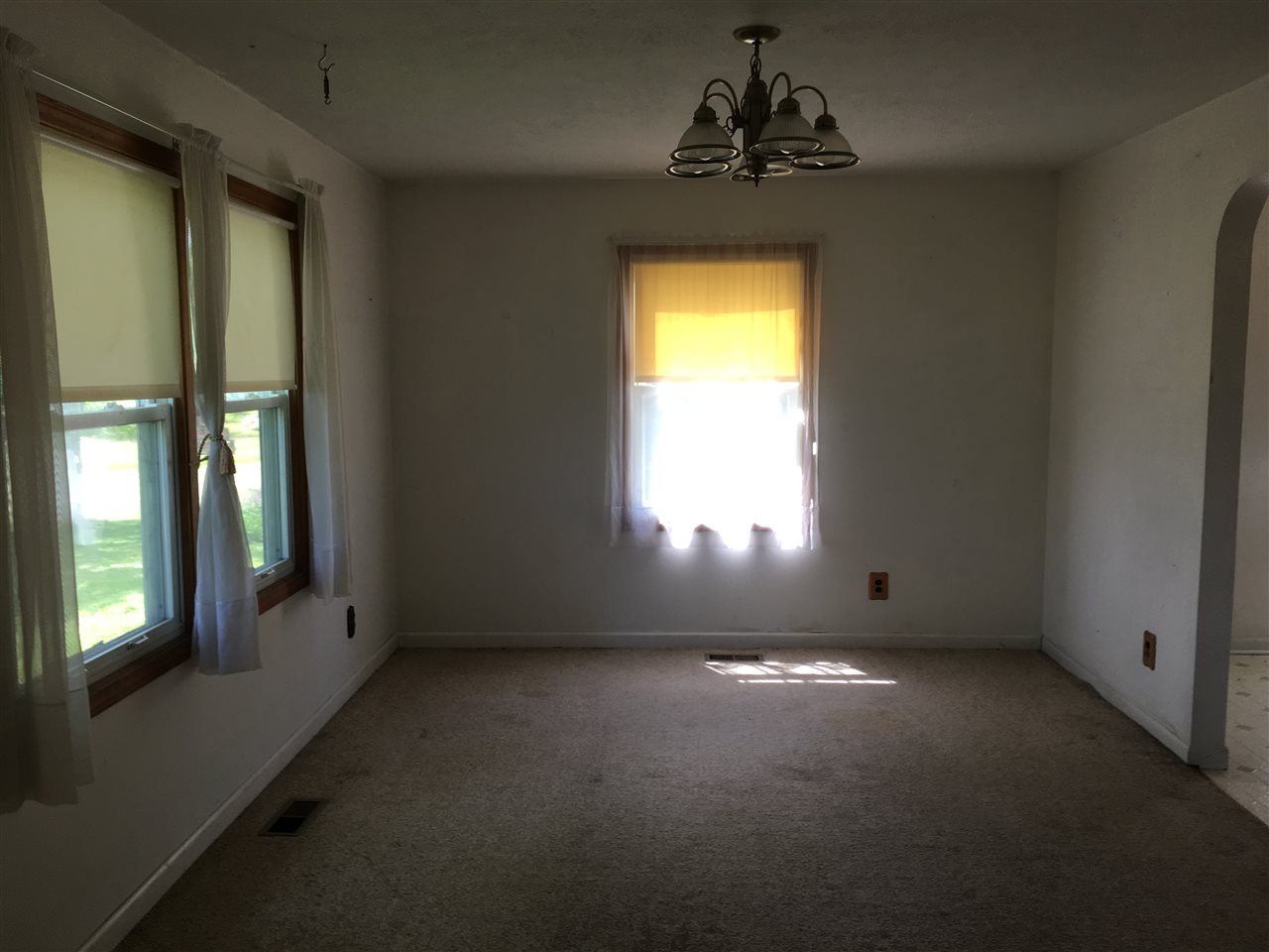 12448 North Meridian Road Rockford, IL 61102 - Photo 12 of 19 Gallery Image 12