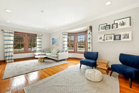 $599,000 | 602 Vine Avenue, Highland Park, IL 60035