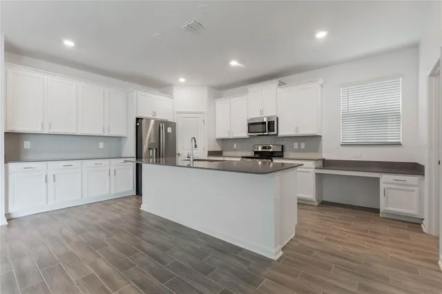 $2,650 | 6430 Limberpine Alley, St. Cloud, FL 34771