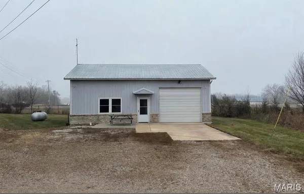 $119,900 | 197 Old Springfield Road, Bourbon, MO 65441