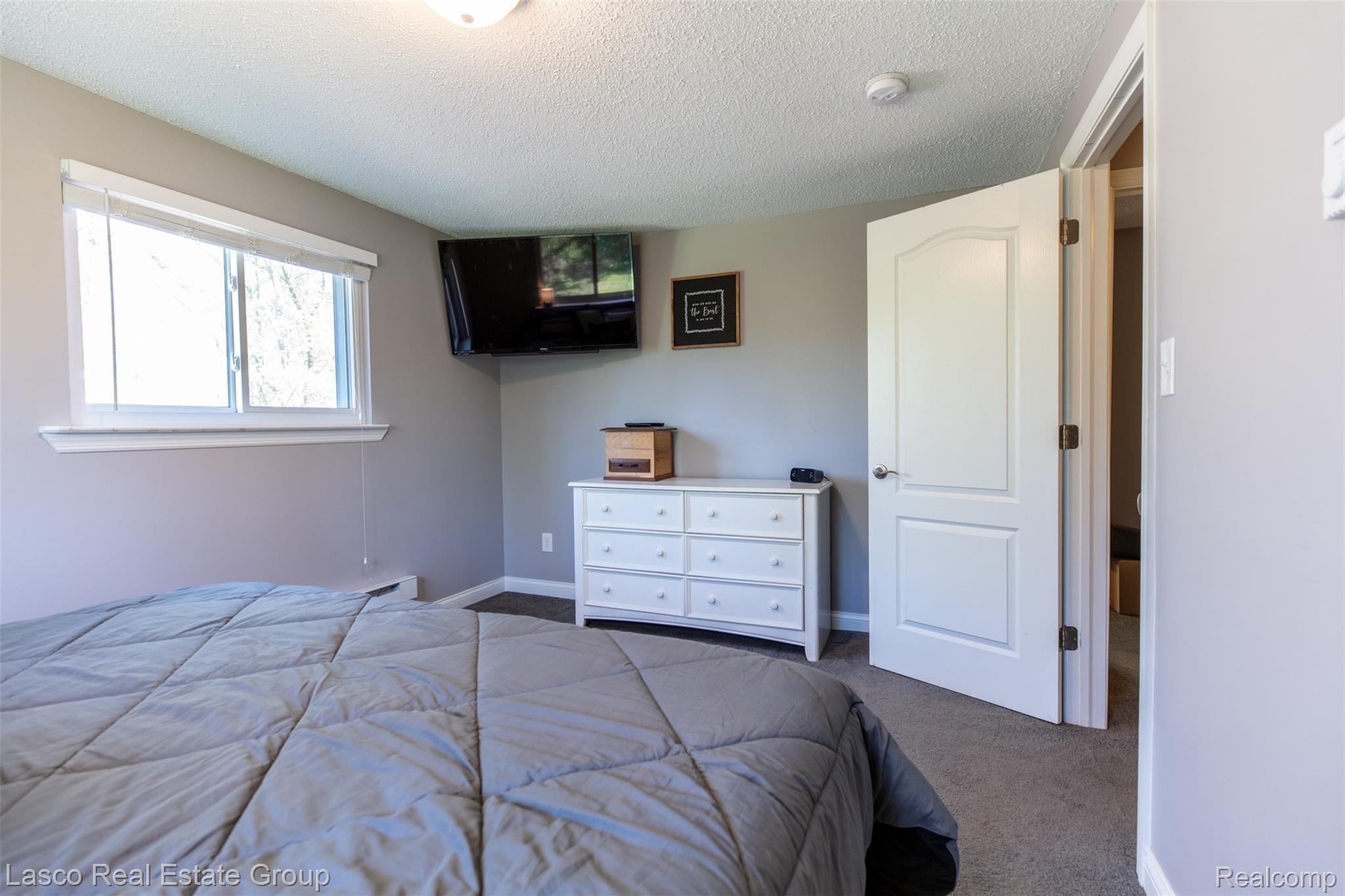 10558 Culver Road Brighton, MI 48114 - Photo 16 of 37 BPF_9586.jpg