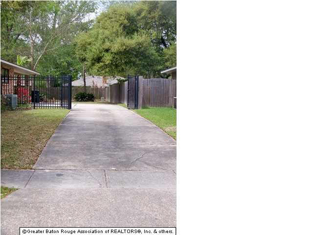 6318 Ridgemore Drive Baton Rouge, LA 70817 - Photo 12 of 17 Gallery Image 12