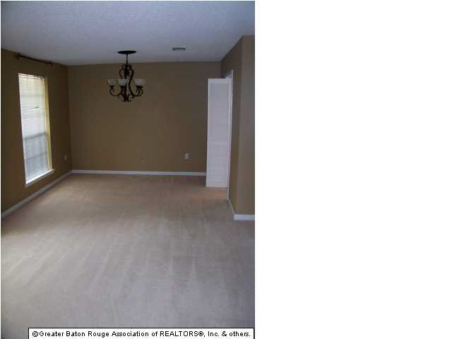 6318 Ridgemore Drive Baton Rouge, LA 70817 - Photo 8 of 17 Gallery Image 8