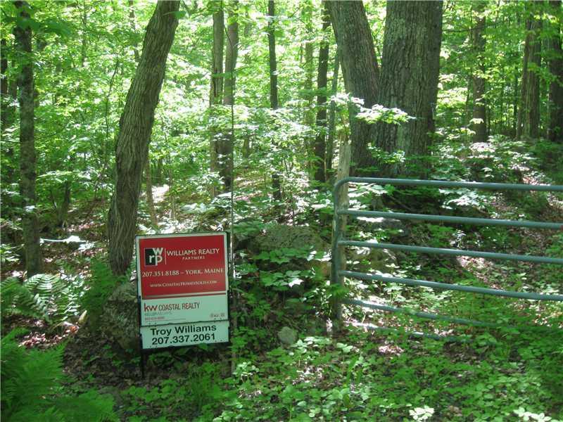 44 Linscott Road York, ME 03909 - Photo 2 of 5 Land/Lot.