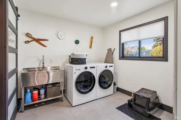 $1,879,000 | 2100 Center Road, Novato, CA 94947