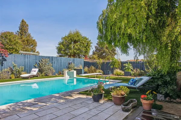 $1,879,000 | 2100 Center Road, Novato, CA 94947