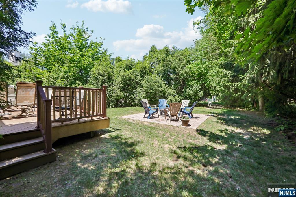 55 Sand Road Fairfield, NJ 07004 - Photo 27 of 30