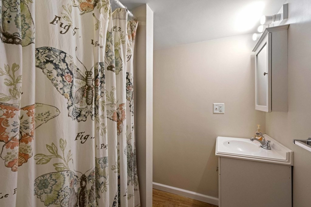 54 Manning Road Chelmsford, MA 01824 - Photo 28 of 37 Gallery Image 28