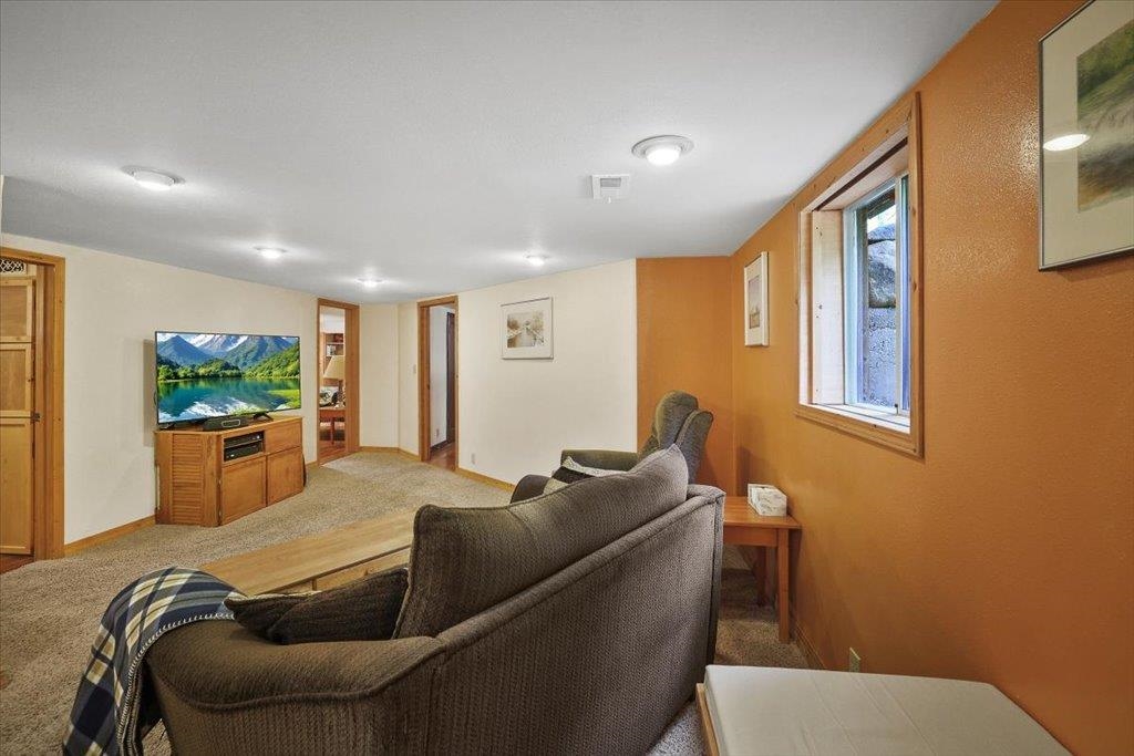 39 West 26th Avenue Spokane, WA 99203 - Photo 19 of 35