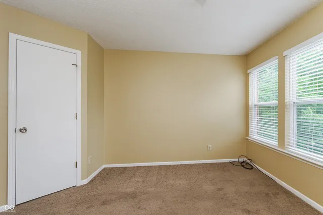 $1,795 | 1849 Southernwood Lane, Indianapolis, IN 46231