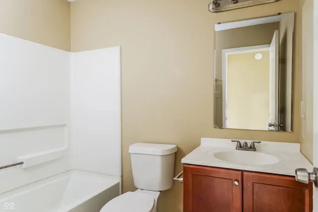 $1,795 | 1849 Southernwood Lane, Indianapolis, IN 46231