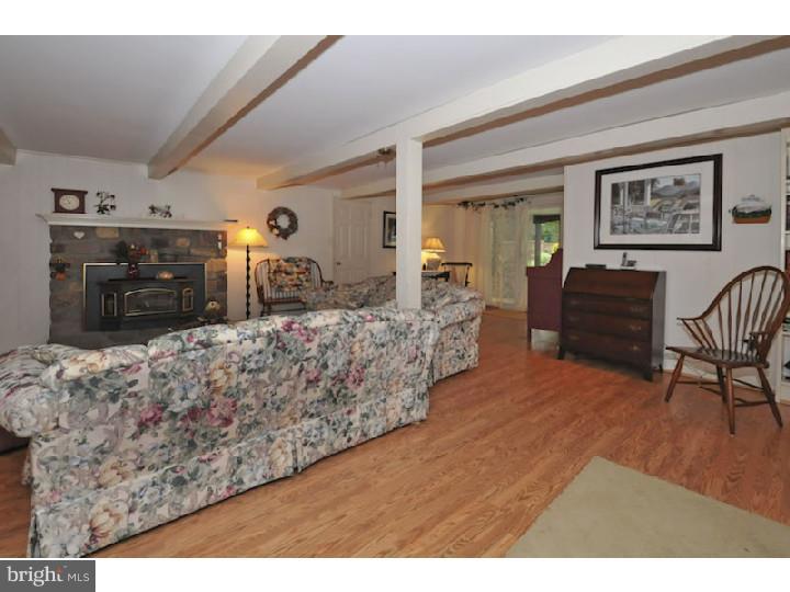 2734 Cranberry Road Doylestown, PA 18902 - Photo 8 of 25 Family Room