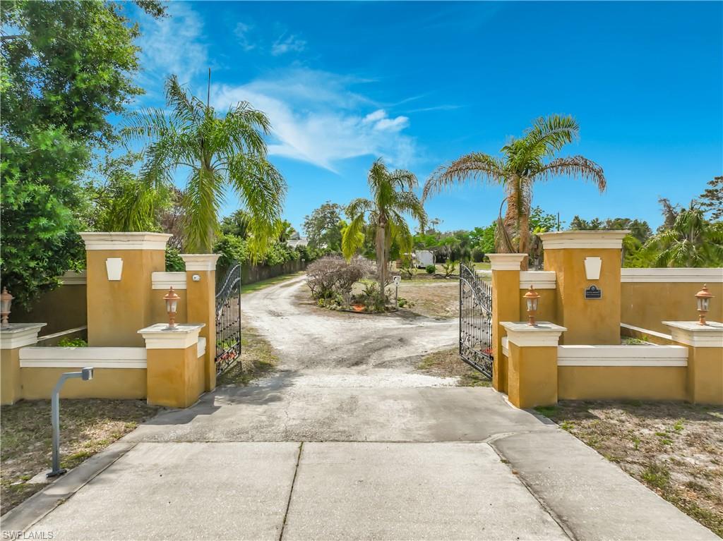 4210 South Hiawassee Road Orlando, FL 32835 - Photo 4 of 49