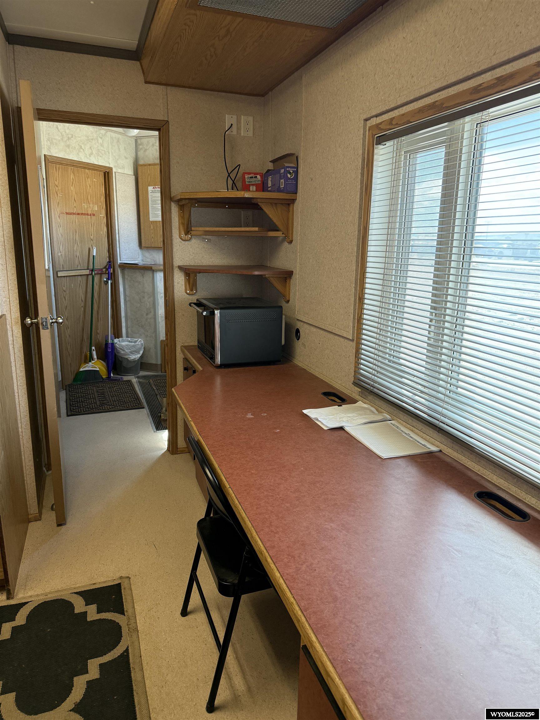 Mobile Only Rawlins, WY 82301 - Photo 7 of 23