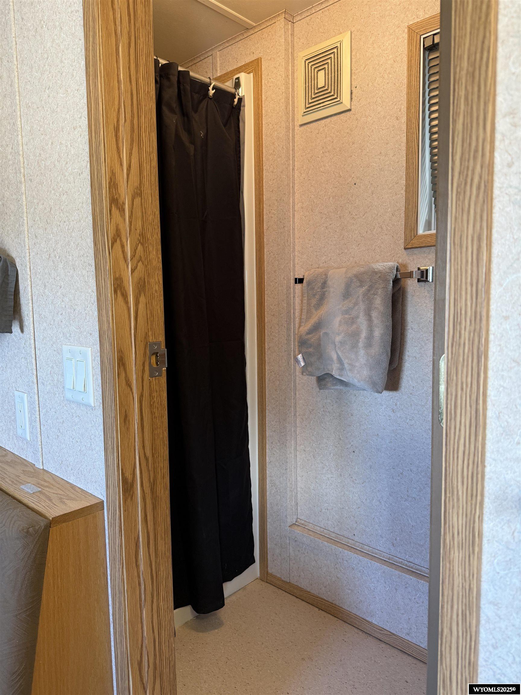 Mobile Only Rawlins, WY 82301 - Photo 10 of 23