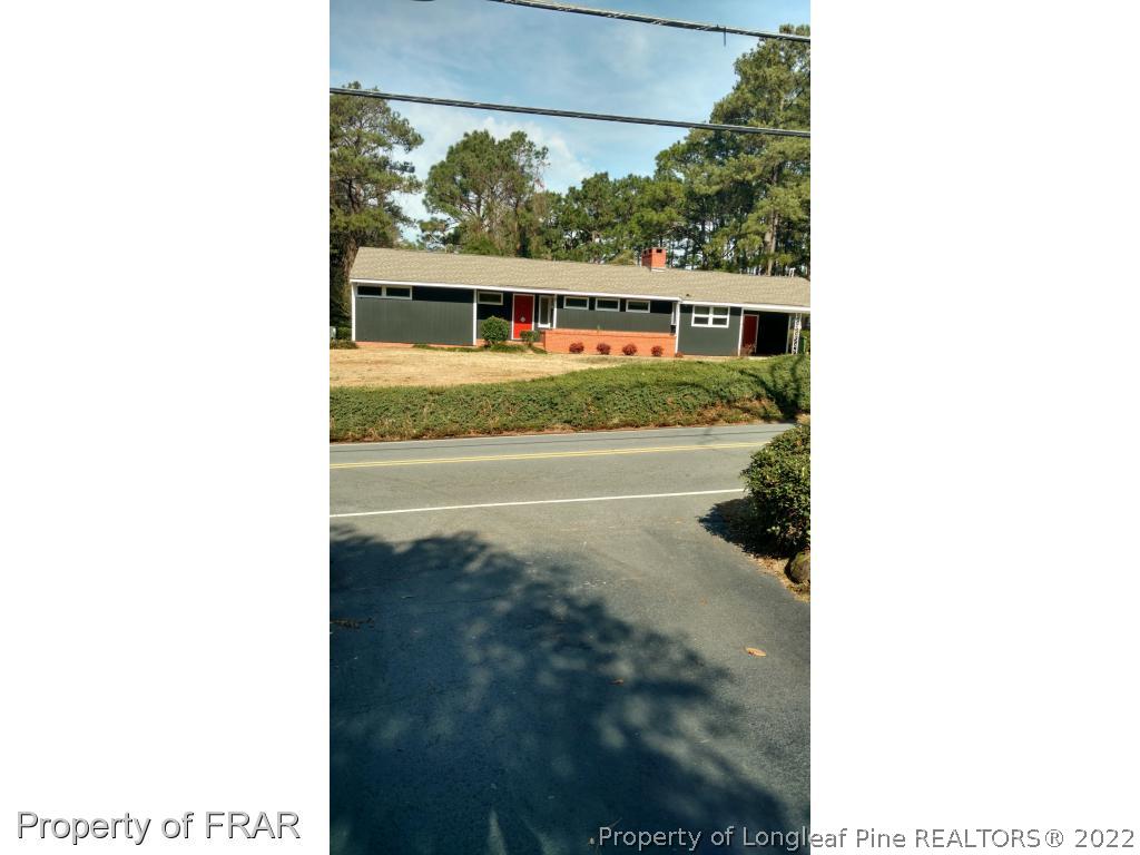 5412 Lakeview Road Hope Mills, NC 28348 - Photo 2 of 30 Gallery Image 2