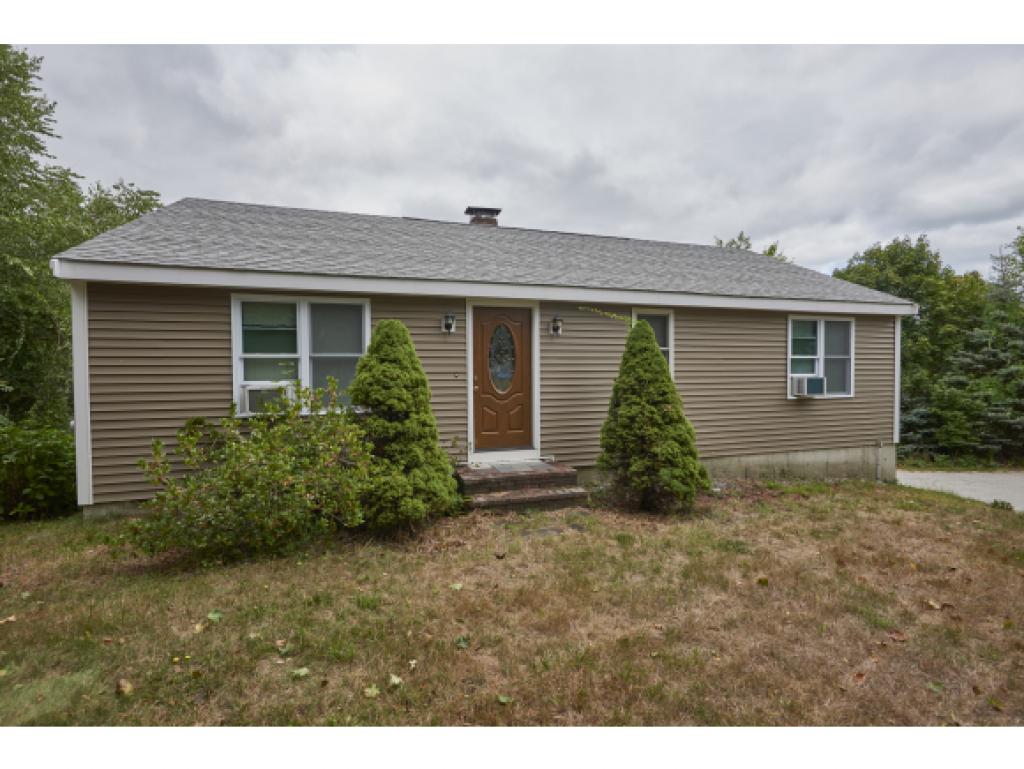 19 Fairfield Road Sandown, NH 03873 - Photo 1 of 20