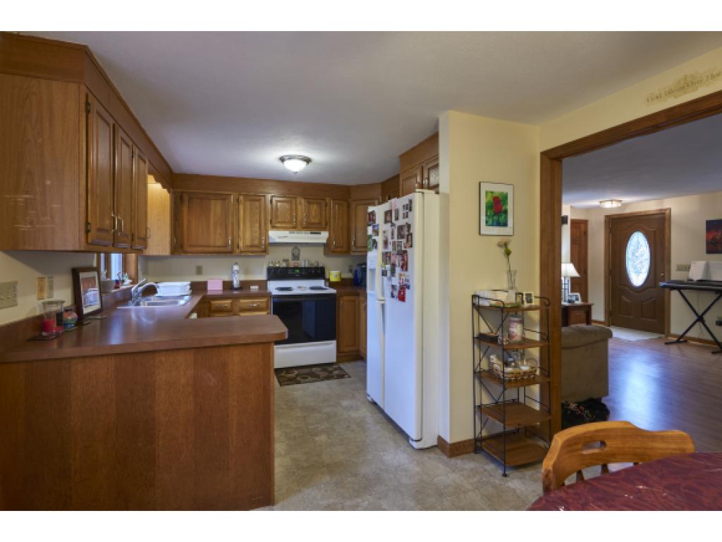 19 Fairfield Road Sandown, NH 03873 - Photo 11 of 20