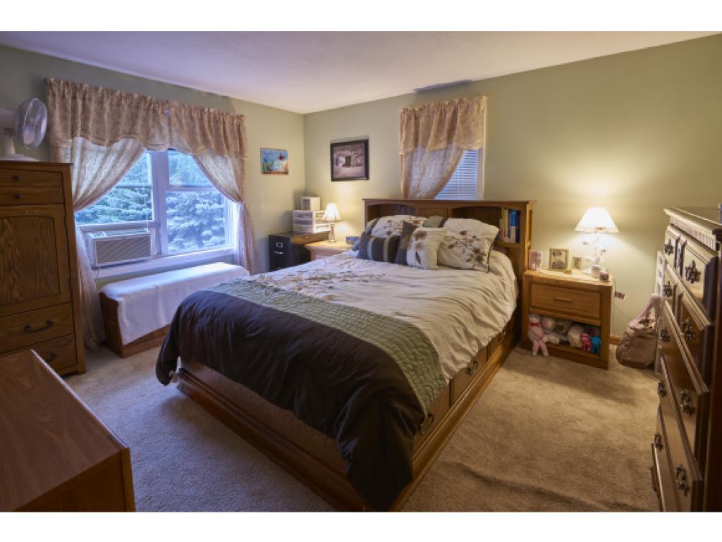 19 Fairfield Road Sandown, NH 03873 - Photo 17 of 20