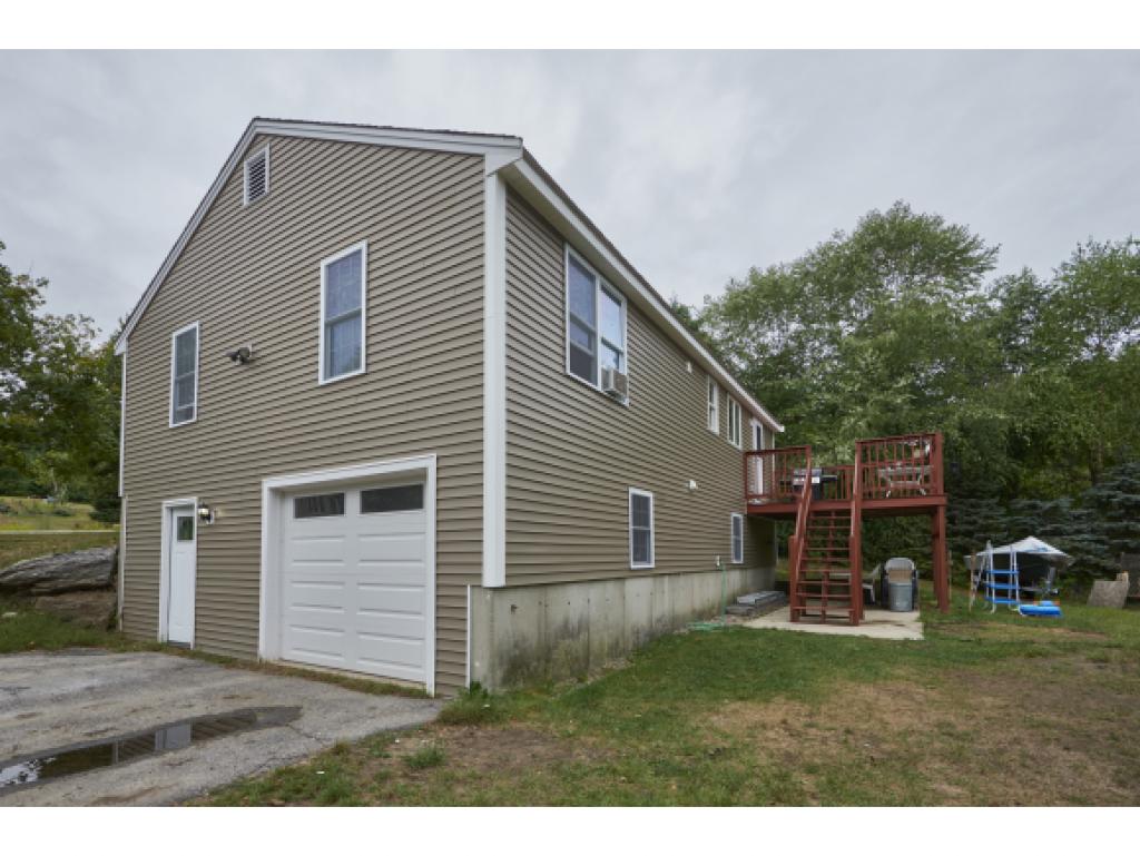 19 Fairfield Road Sandown, NH 03873 - Photo 4 of 20