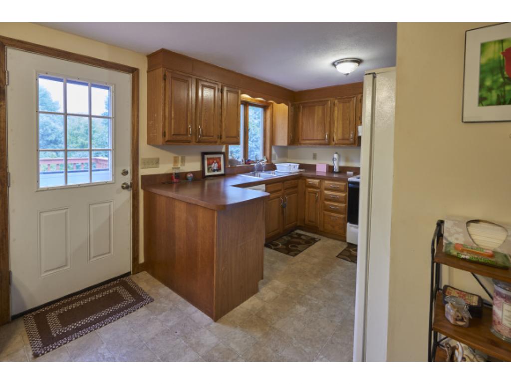 19 Fairfield Road Sandown, NH 03873 - Photo 9 of 20