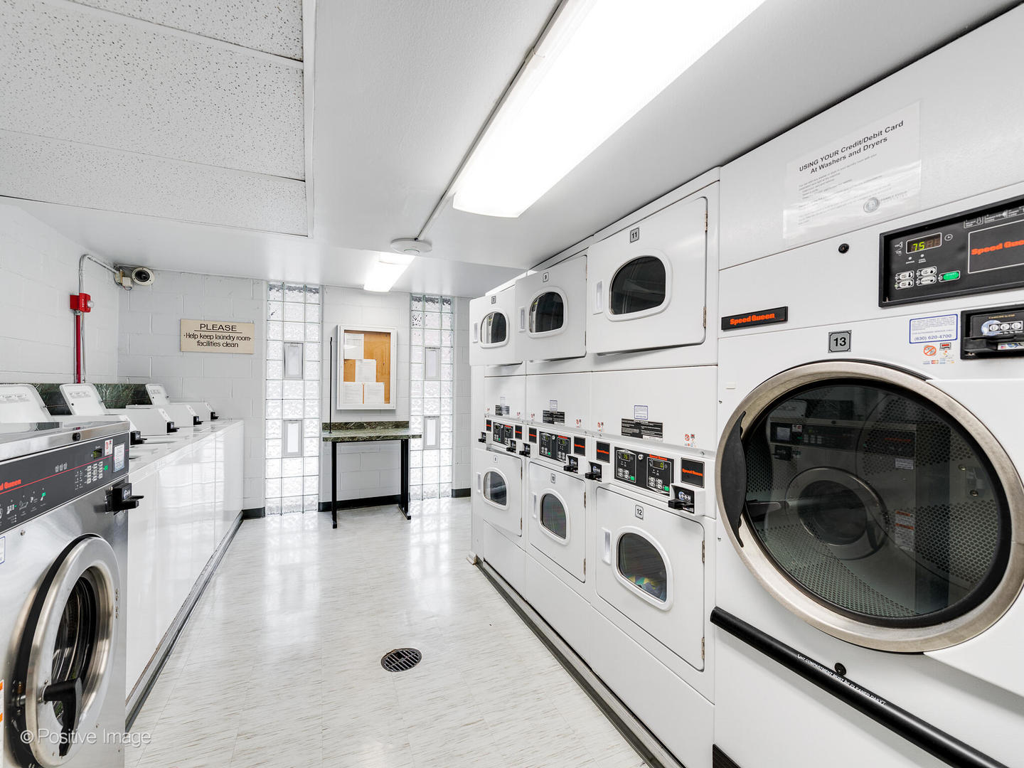 21 West Goethe Street, Unit 2D Chicago, IL 60610 - Photo 16 of 16