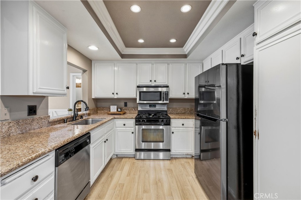 28221 Branch Road Castaic, CA 91384 - Photo 5 of 26