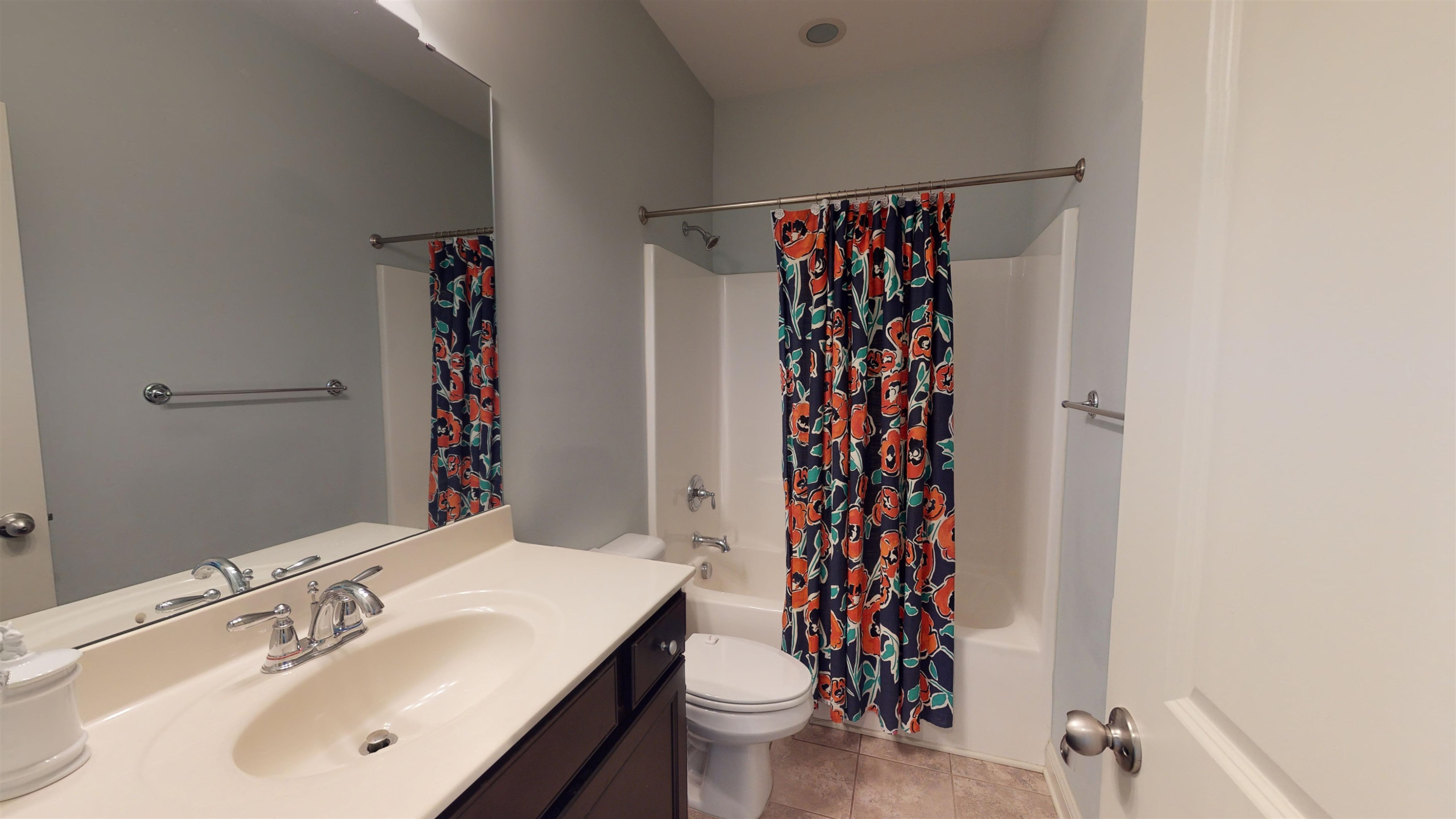 905 Chapanoke Road Raleigh, NC 27603 - Photo 19 of 27 Upstairs hall bathroom