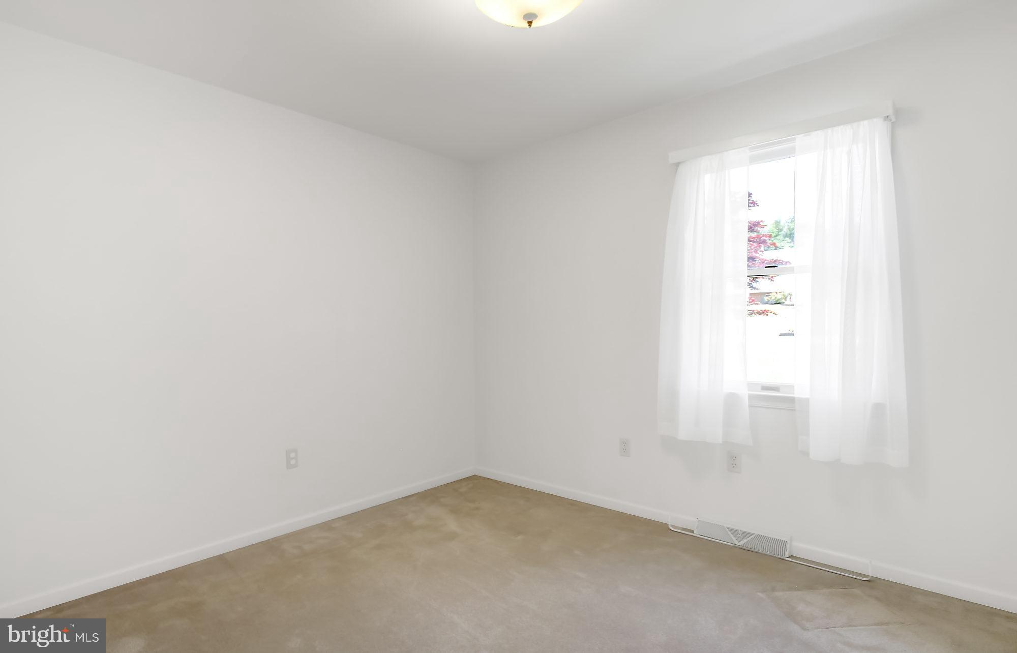 736 Old Commons Road Windsor, PA 17366 - Photo 14 of 28 Bedroom