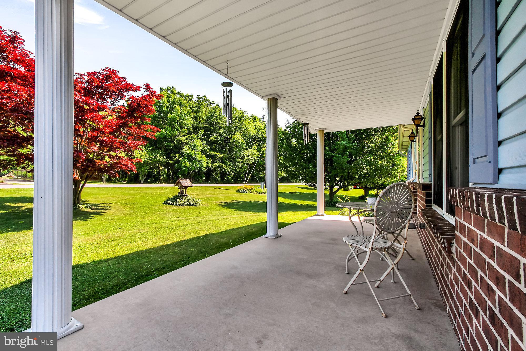 736 Old Commons Road Windsor, PA 17366 - Photo 3 of 28 Front porch
