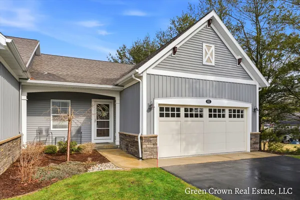 $440,000 | 851 South Center Park Drive Southwest, Byron Center, MI 49315