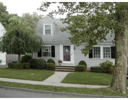 56 Rutland Street Watertown, MA 02472 - Photo 1 of 7 Gallery Image 1