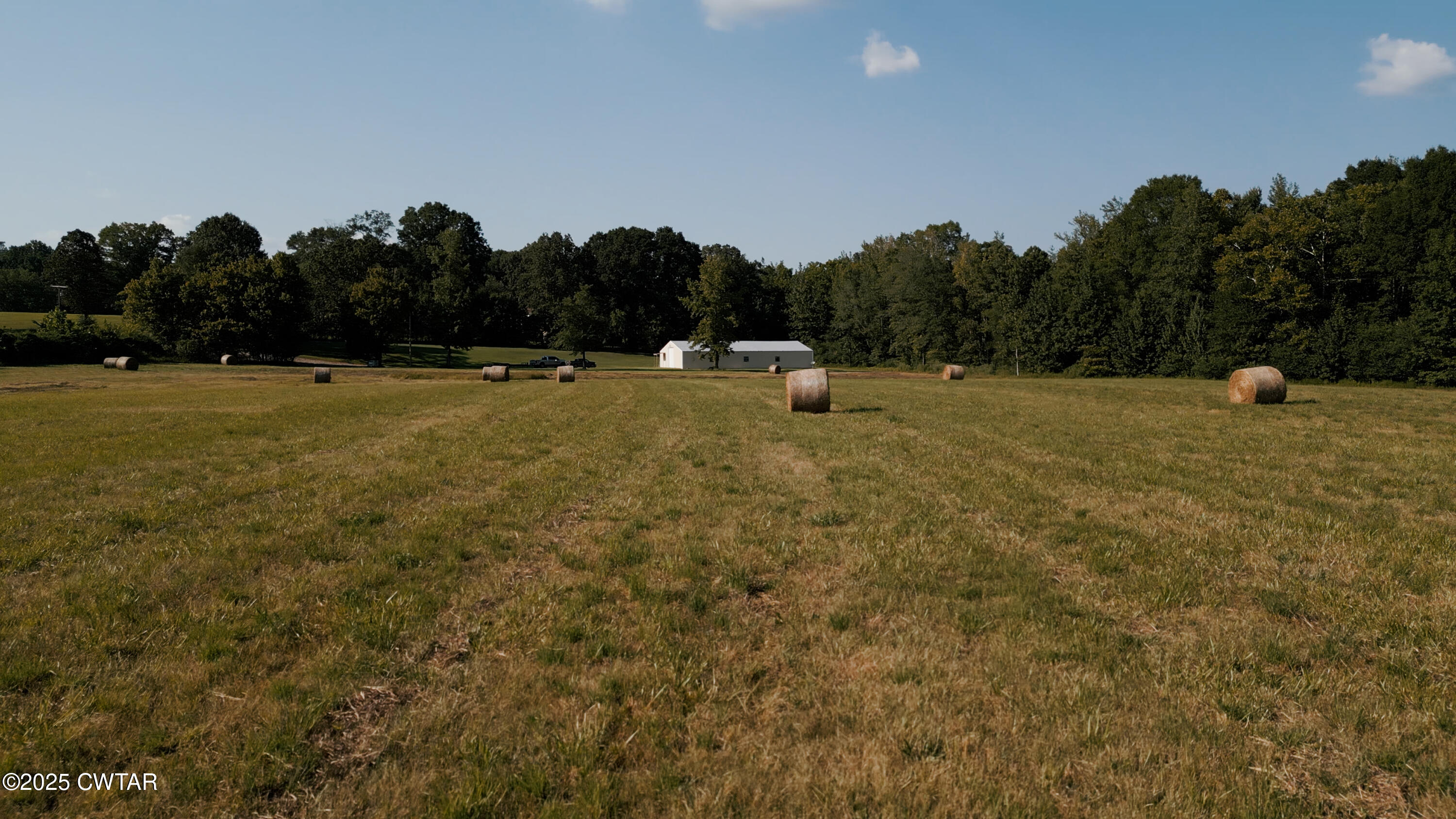 1110 Nuckolls Road Bolivar, TN 38008 - Photo 14 of 15 a view of an outdoor space and deck