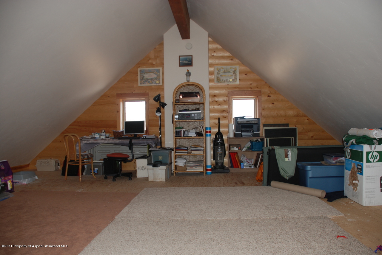 630 Foster Ridge Road Glenwood Springs, CO 81601 - Photo 19 of 27 a view of a livingroom with furniture