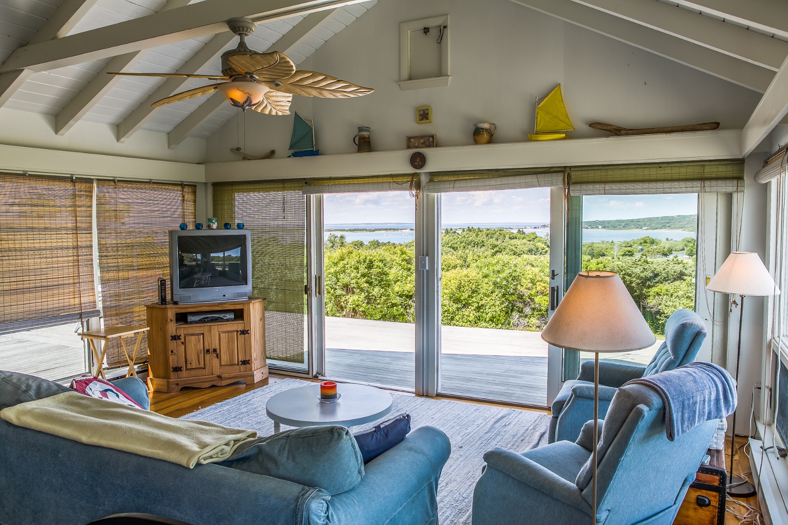 5 Lovey's Cove Road Chilmark, MA 02535 - Photo 10 of 16 Gallery Image 10